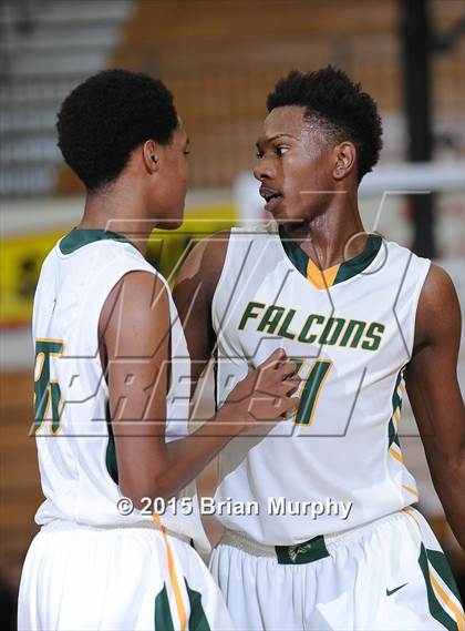 Thumbnail 3 in Clackamas vs. Foss (Les Schwab Invitational) photogallery.