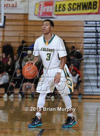 Thumbnail 1 in Clackamas vs. Foss (Les Schwab Invitational) photogallery.