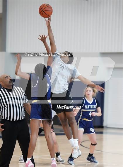 Thumbnail 3 in Lone Star vs O'Connor (Texas Association of Basketball Coaches Showcase) photogallery.