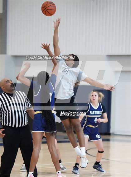 Thumbnail 2 in Lone Star vs O'Connor (Texas Association of Basketball Coaches Showcase) photogallery.