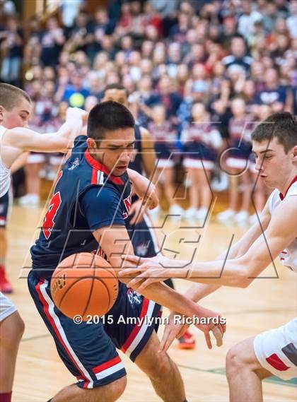 Thumbnail 3 in Stanwood vs. Kennedy Catholic photogallery.