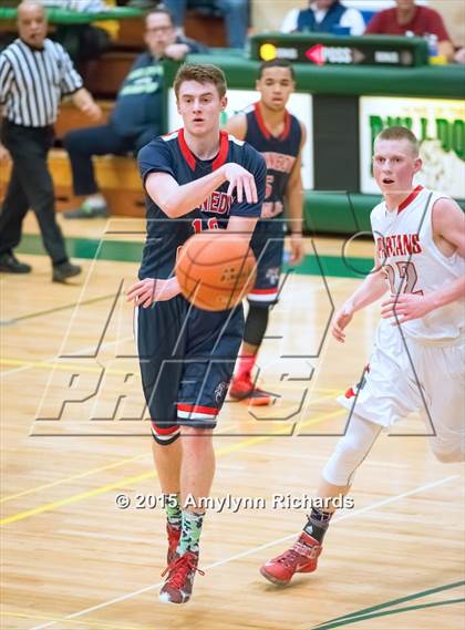 Thumbnail 1 in Stanwood vs. Kennedy Catholic photogallery.