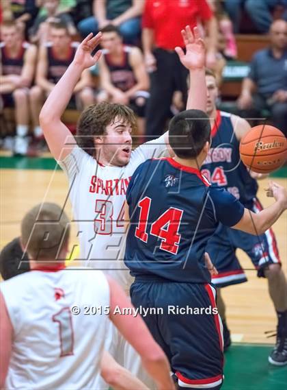 Thumbnail 3 in Stanwood vs. Kennedy Catholic photogallery.