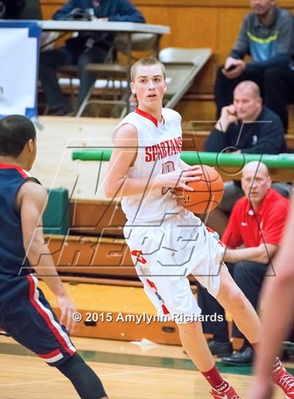 Thumbnail 2 in Stanwood vs. Kennedy Catholic photogallery.