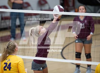 Thumbnail 1 in Mayflower @ Perryville photogallery.