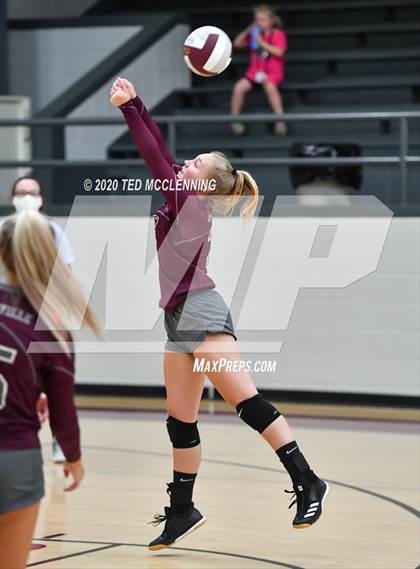 Thumbnail 2 in Mayflower @ Perryville photogallery.