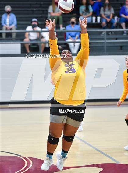 Thumbnail 1 in Mayflower @ Perryville photogallery.