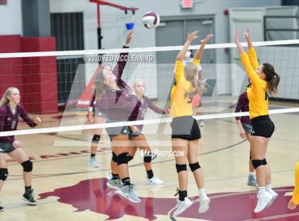 Thumbnail 3 in Mayflower @ Perryville photogallery.