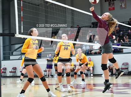 Thumbnail 3 in Mayflower @ Perryville photogallery.