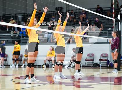 Thumbnail 2 in Mayflower @ Perryville photogallery.