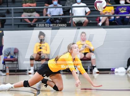 Thumbnail 1 in Mayflower @ Perryville photogallery.