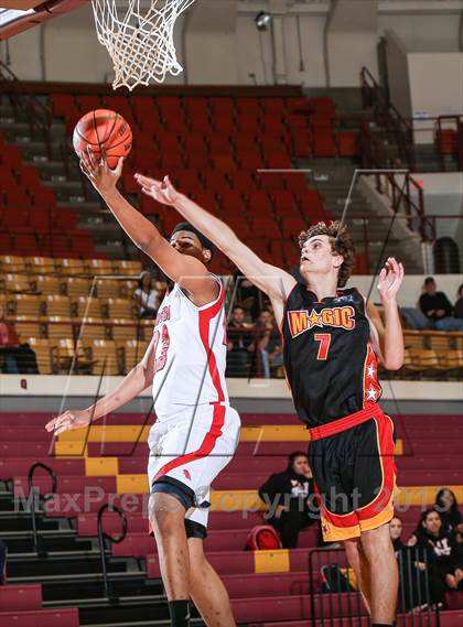 Thumbnail 1 in Pantego Christian vs. Mandurah Magic (Fantasy of Lights Tournament) photogallery.