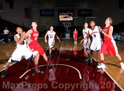Thumbnail 2 in Mater Dei vs. Redondo Union (Tarkanian Classic) photogallery.