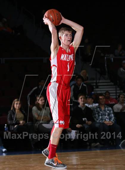Thumbnail 1 in Mater Dei vs. Redondo Union (Tarkanian Classic) photogallery.