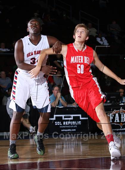 Thumbnail 3 in Mater Dei vs. Redondo Union (Tarkanian Classic) photogallery.