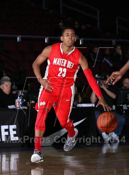 Thumbnail 1 in Mater Dei vs. Redondo Union (Tarkanian Classic) photogallery.