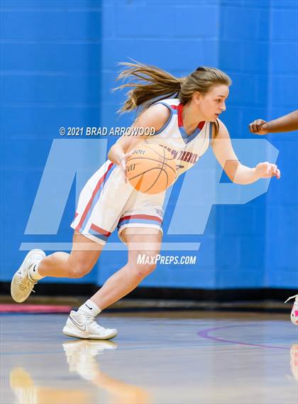 Thumbnail 2 in North Iredell vs Rocky River (North Iredell Holiday Classic) photogallery.