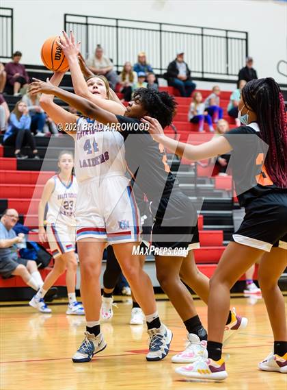 Thumbnail 2 in North Iredell vs Rocky River (North Iredell Holiday Classic) photogallery.