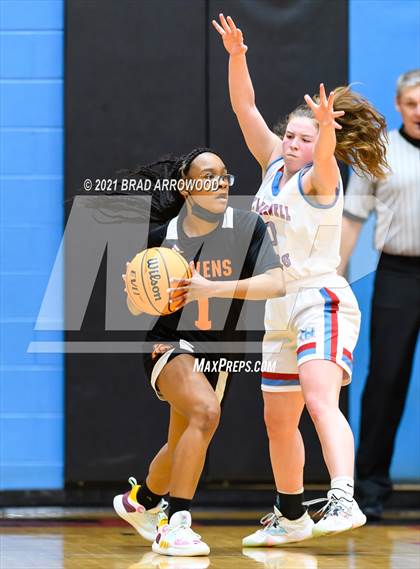 Thumbnail 2 in North Iredell vs Rocky River (North Iredell Holiday Classic) photogallery.