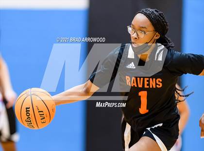 Thumbnail 1 in North Iredell vs Rocky River (North Iredell Holiday Classic) photogallery.