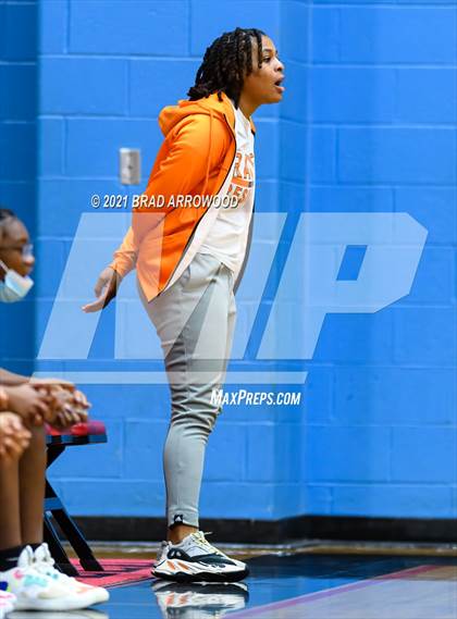 Thumbnail 2 in North Iredell vs Rocky River (North Iredell Holiday Classic) photogallery.