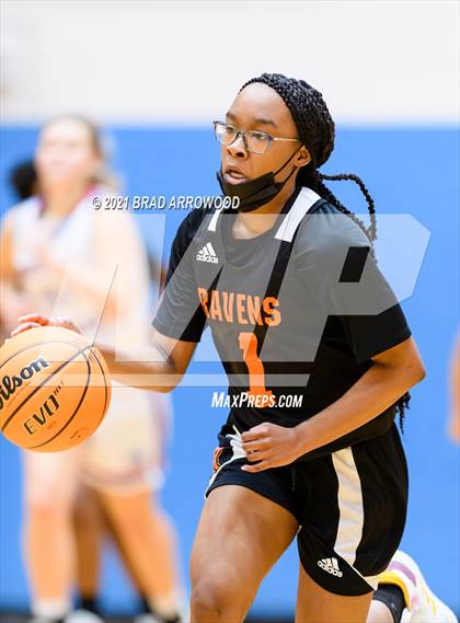 Thumbnail 3 in North Iredell vs Rocky River (North Iredell Holiday Classic) photogallery.