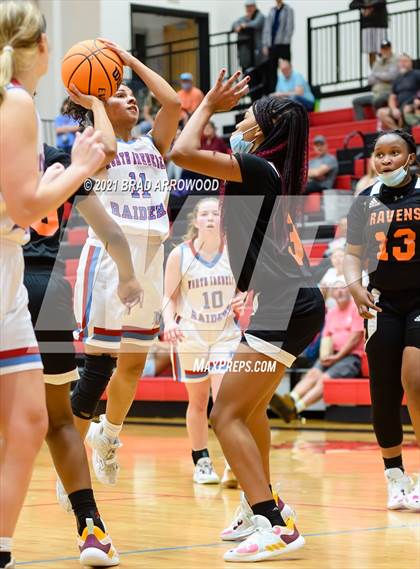 Thumbnail 2 in North Iredell vs Rocky River (North Iredell Holiday Classic) photogallery.