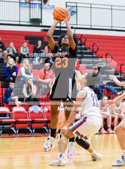 Thumbnail 3 in North Iredell vs Rocky River (North Iredell Holiday Classic) photogallery.