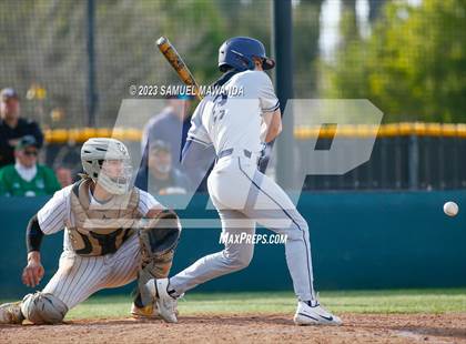 Thumbnail 3 in  Loyola @ Crespi photogallery.