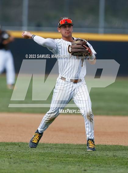 Thumbnail 1 in  Loyola @ Crespi photogallery.