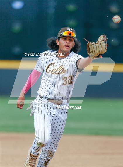 Thumbnail 3 in  Loyola @ Crespi photogallery.