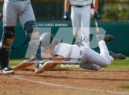 Thumbnail 2 in  Loyola @ Crespi photogallery.