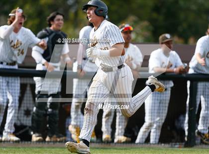 Thumbnail 3 in  Loyola @ Crespi photogallery.