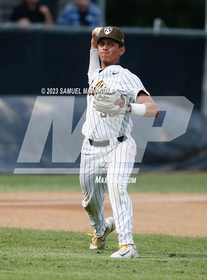 Thumbnail 1 in  Loyola @ Crespi photogallery.