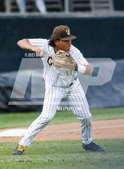 Thumbnail 1 in  Loyola @ Crespi photogallery.