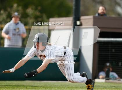 Thumbnail 2 in  Loyola @ Crespi photogallery.