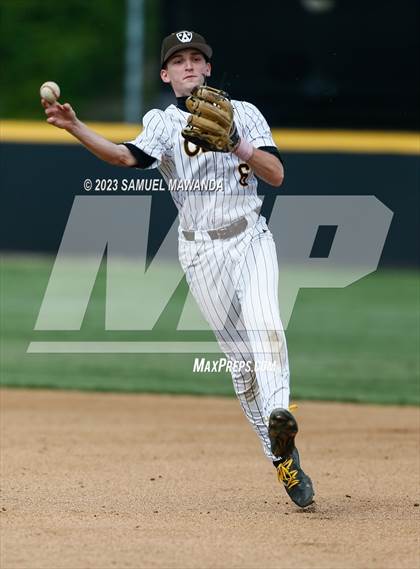 Thumbnail 2 in  Loyola @ Crespi photogallery.