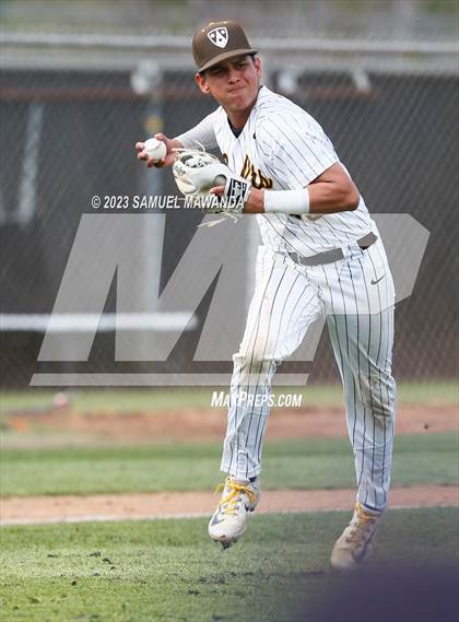 Thumbnail 1 in  Loyola @ Crespi photogallery.