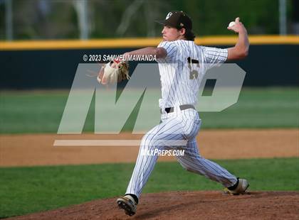 Thumbnail 1 in  Loyola @ Crespi photogallery.
