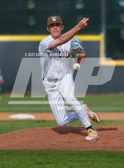 Thumbnail 1 in  Loyola @ Crespi photogallery.