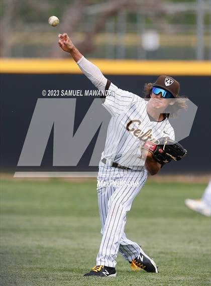 Thumbnail 3 in  Loyola @ Crespi photogallery.