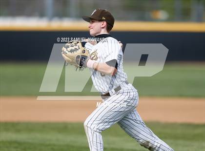 Thumbnail 1 in  Loyola @ Crespi photogallery.