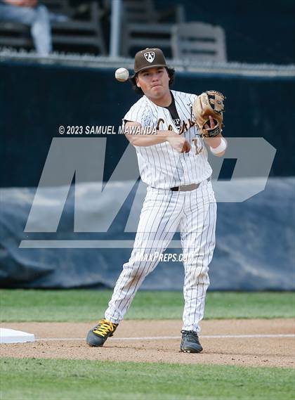 Thumbnail 1 in  Loyola @ Crespi photogallery.