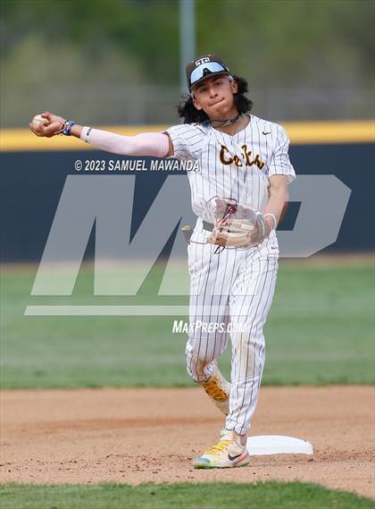 Thumbnail 2 in  Loyola @ Crespi photogallery.