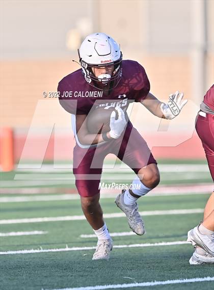 Thumbnail 1 in Hays @ Davenport (Freshman A) photogallery.