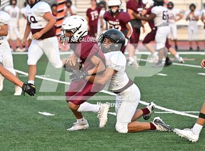 Thumbnail 1 in Hays @ Davenport (Freshman A) photogallery.