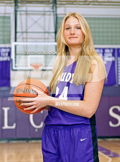 Thumbnail 1 in Coudersport Girls Basketball Team Photos photogallery.
