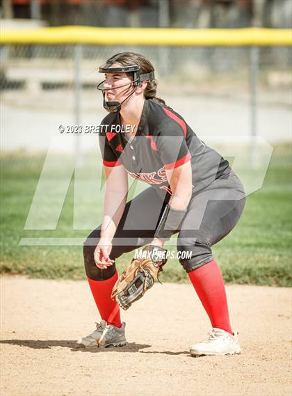 Thumbnail 3 in Lincoln High vs Lincoln Southeast (HAC Tournament) photogallery.