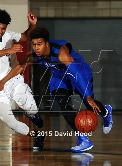 Thumbnail 3 in Price vs Sierra Canyon (CIF SoCal Regional D5 Final) photogallery.