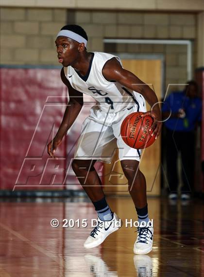 Thumbnail 2 in Price vs Sierra Canyon (CIF SoCal Regional D5 Final) photogallery.